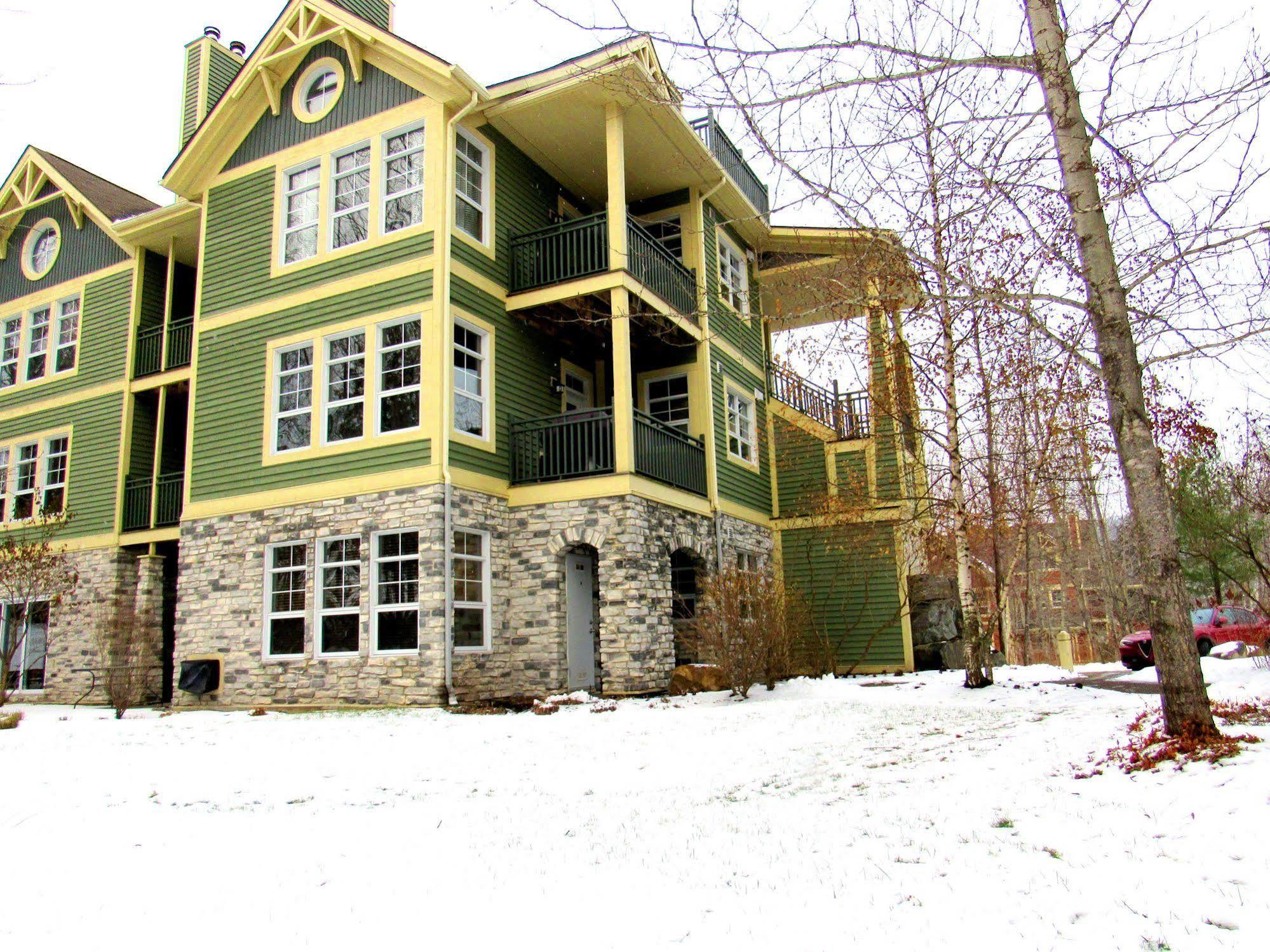 Apartamento Tremblant Les Eaux - Location Adp Mont-Tremblant Exterior foto